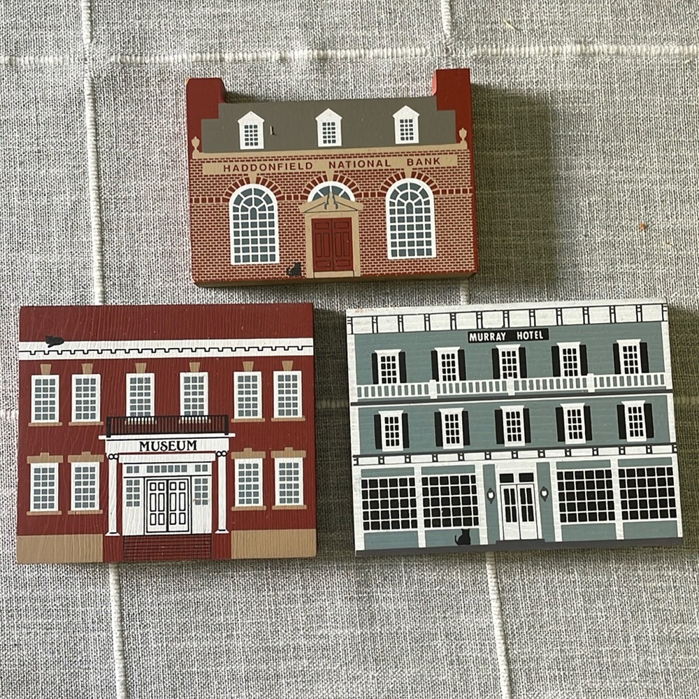 The Cat’s Meow houses (3 houses)